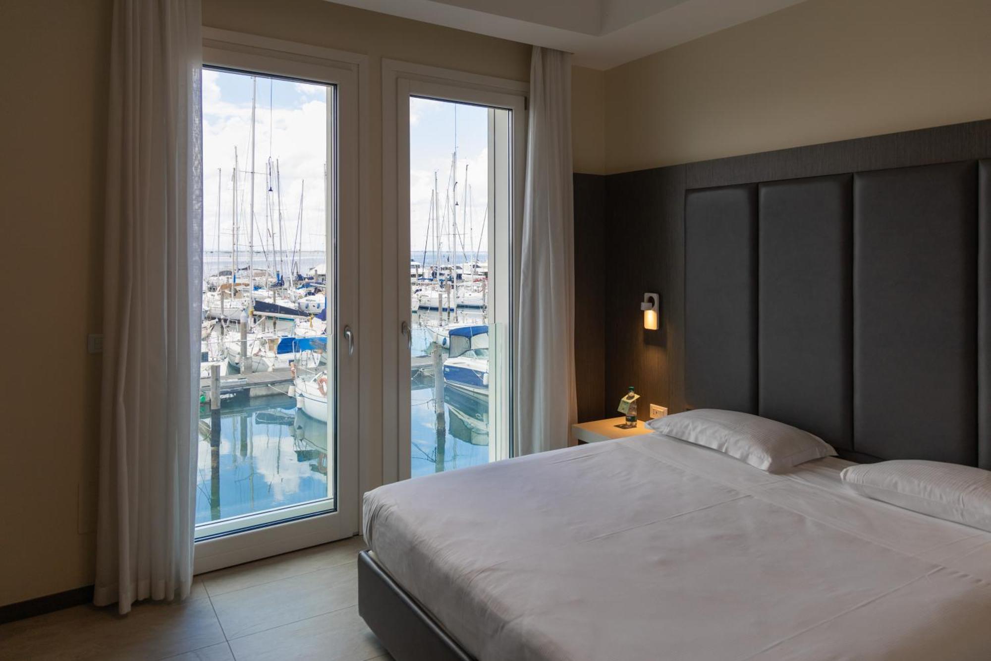 Mosella Suite Hotel Sottomarina Εξωτερικό φωτογραφία